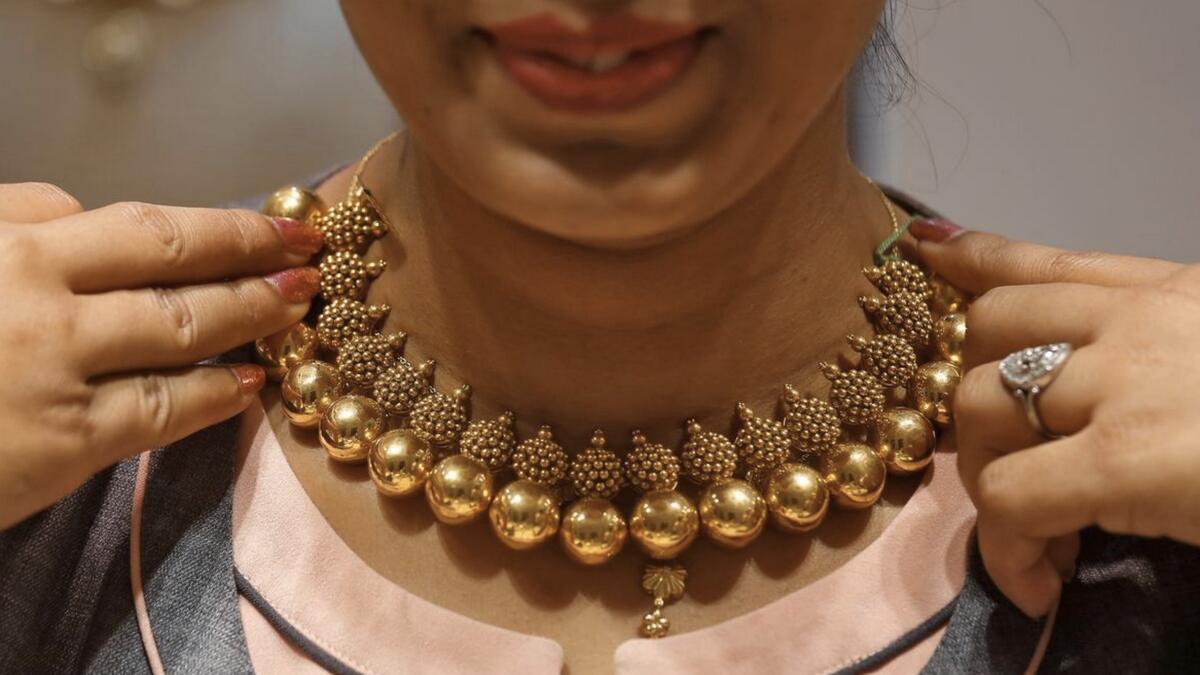 gold necklace, Mumbai, Dubai gold, India gold, gold prices 