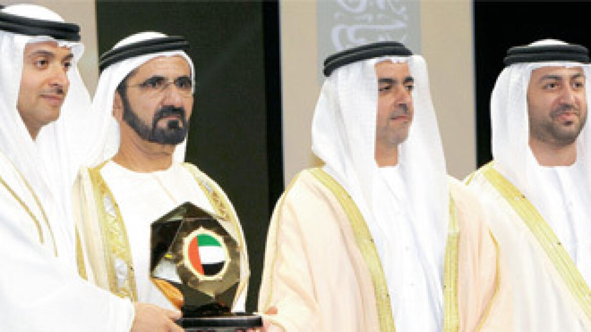 Shaikh Mohammed calls for pursuit of excellence