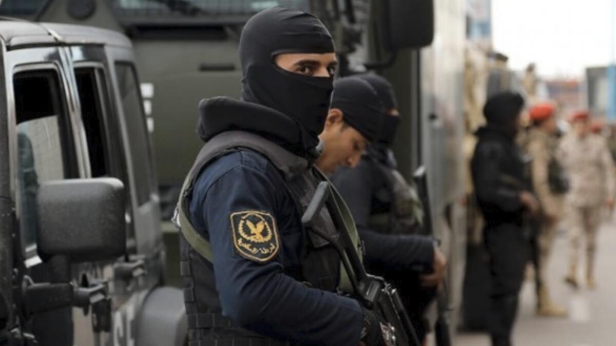 Egyptian security forces kill 16 suspected militants