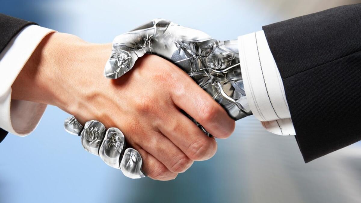 Industry analysts estimate that robo-advisors had $330 billion in assets under management at the end of 2019, but this number is expected to rise to $830 billion by 2024.