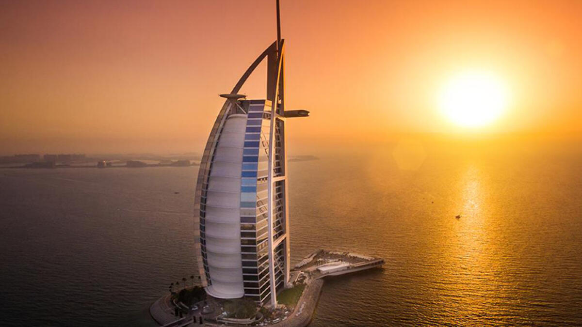 UAEs Burj Al Arab, Emirates Palace rate high on list of super rich