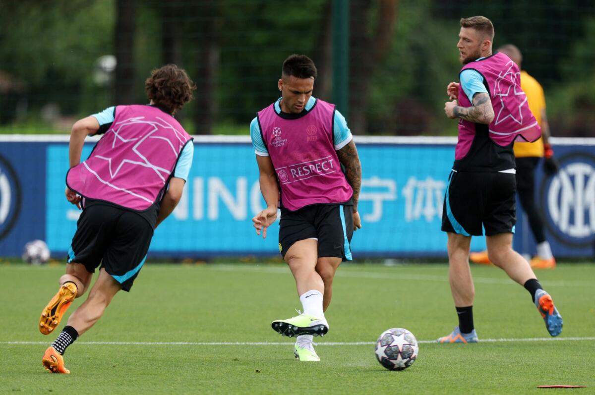 Lautaro Martinez and Inter Milan players train ahead of Saturday's Champions League Final against Man City in Istanbul. - Reuters