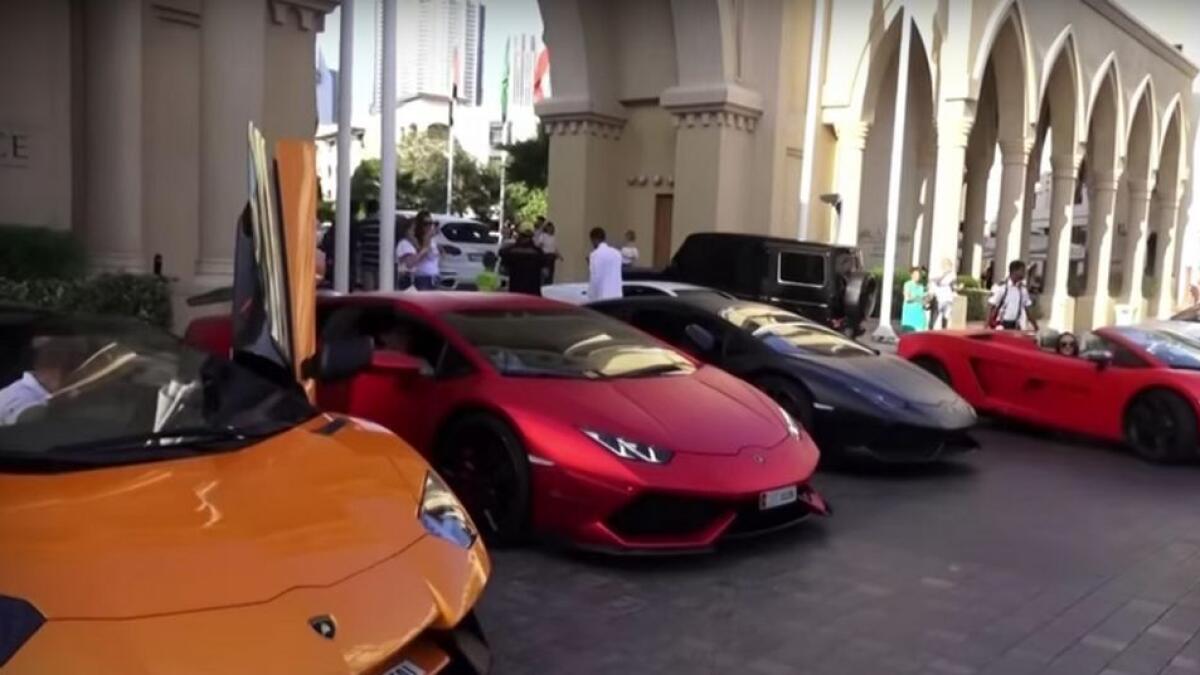 Watch: How Dubais Lamborghinis celebrate National Day