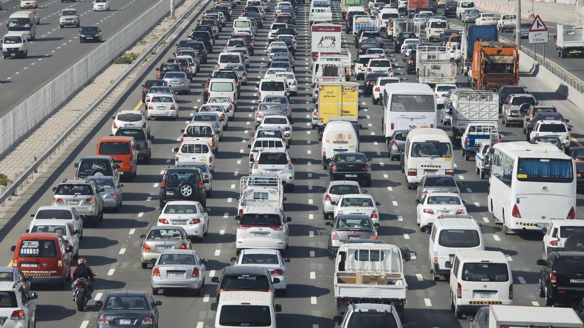  traffic jam, Accident, Dubai, Rashid Road 