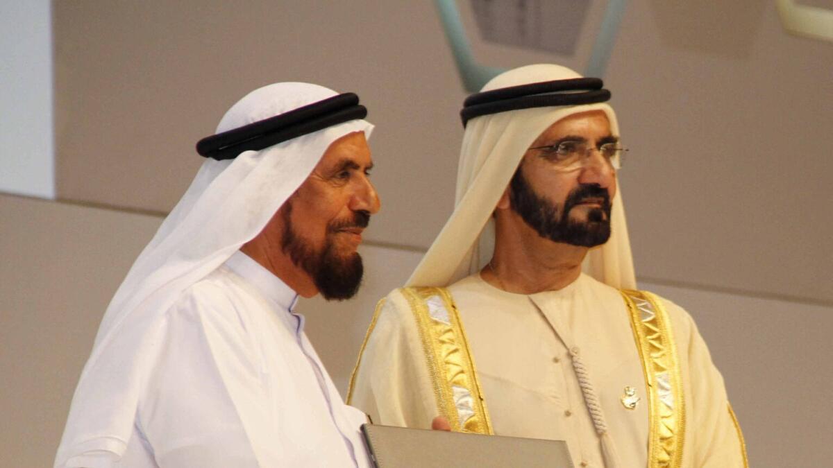 Shaikh Mohammed honours Dar Al Ber Society