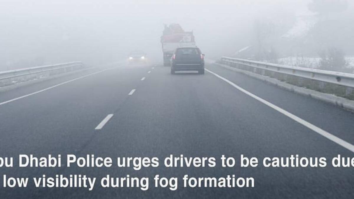 Motorists urged to exercise caution during foggy Abu Dhabi weather