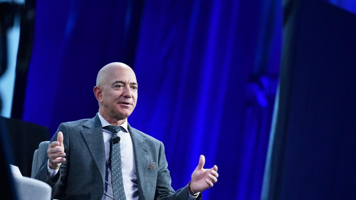 Amazon, Jeff Bezos, Bill Gates, world richest man