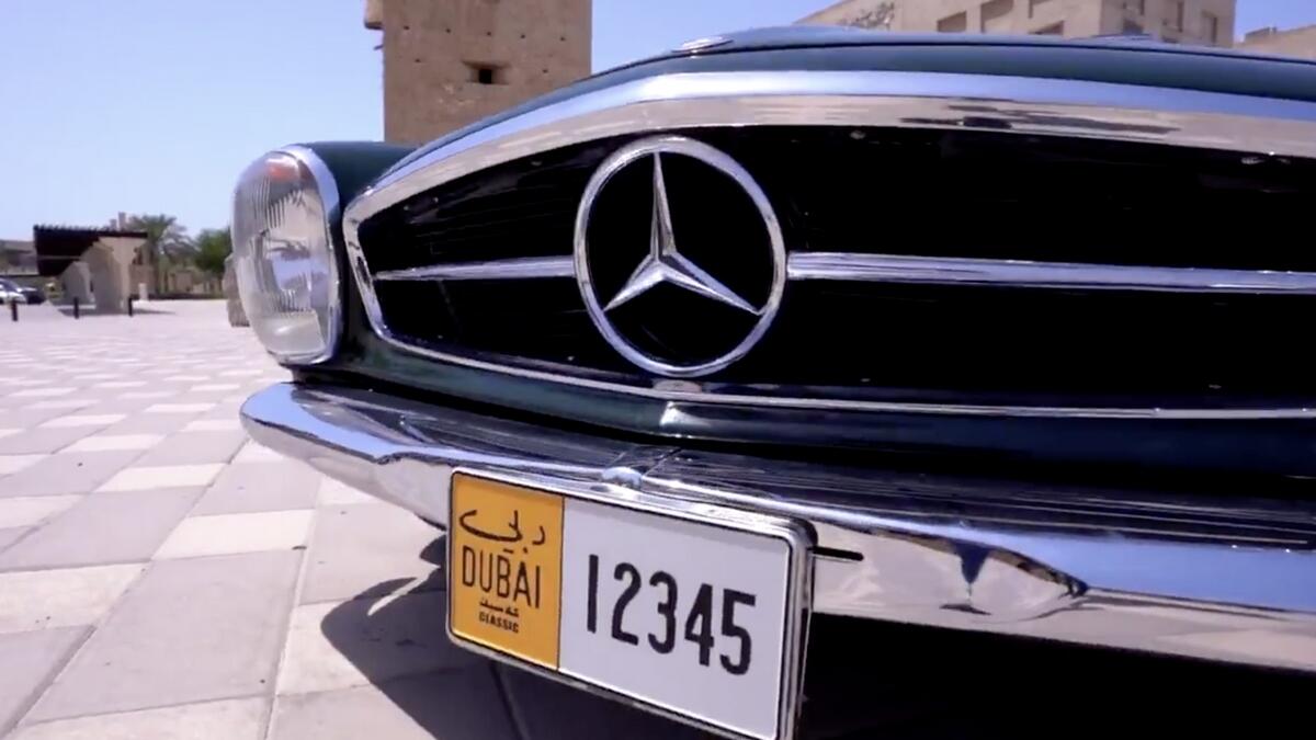 Dubai, introduces, new design, classic, vehicle, licence plates, 