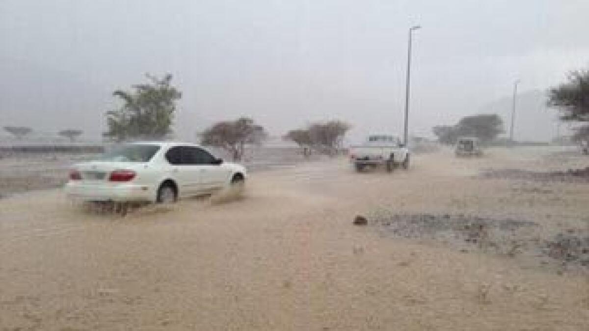 ‘Critical faults’ behind flooding of RAK roads: Official