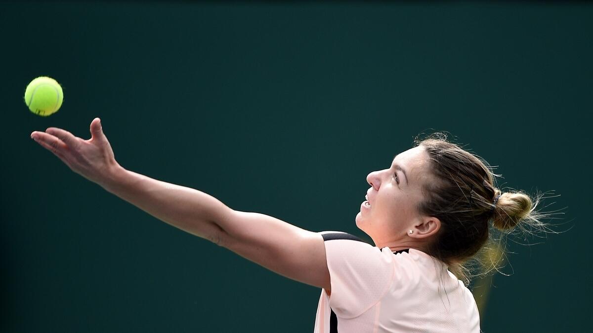 Halep and Venus enter quarters; Wozniacki falls