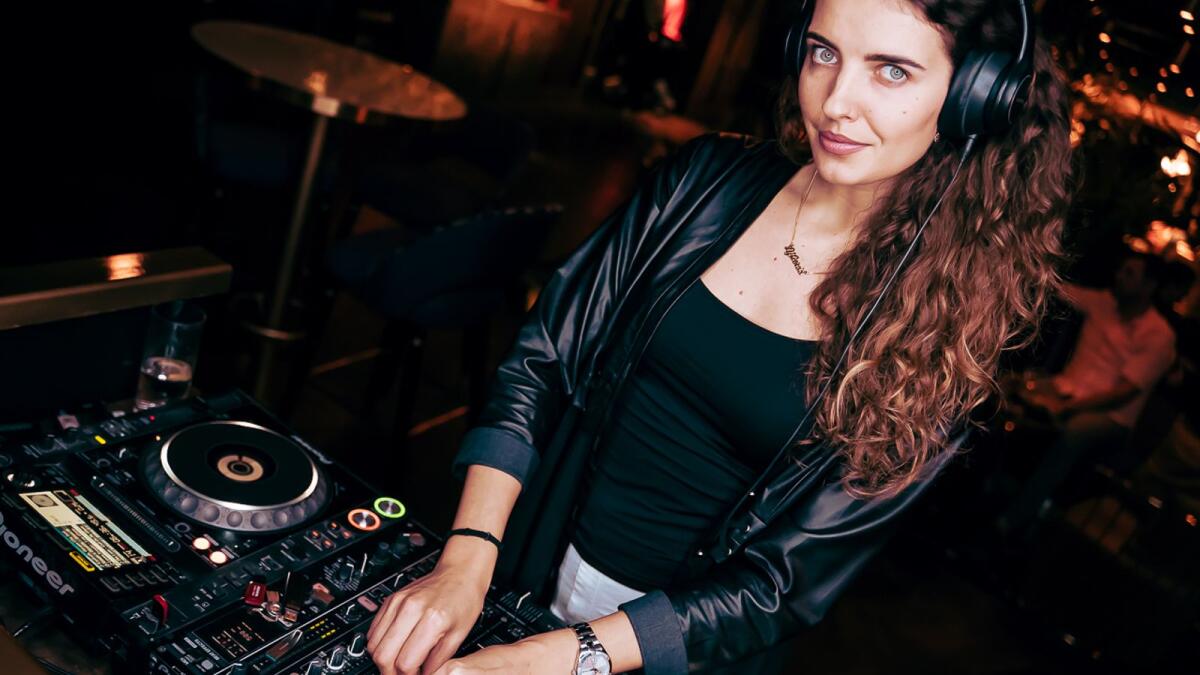 DJ nights. A rooftop terrace with stunning views of Dubai’s skyline, Eve Penthouse &amp; Lounge has something for everyone. Every Tuesday and Saturday you can now check out DJ Gerda’s skills too.