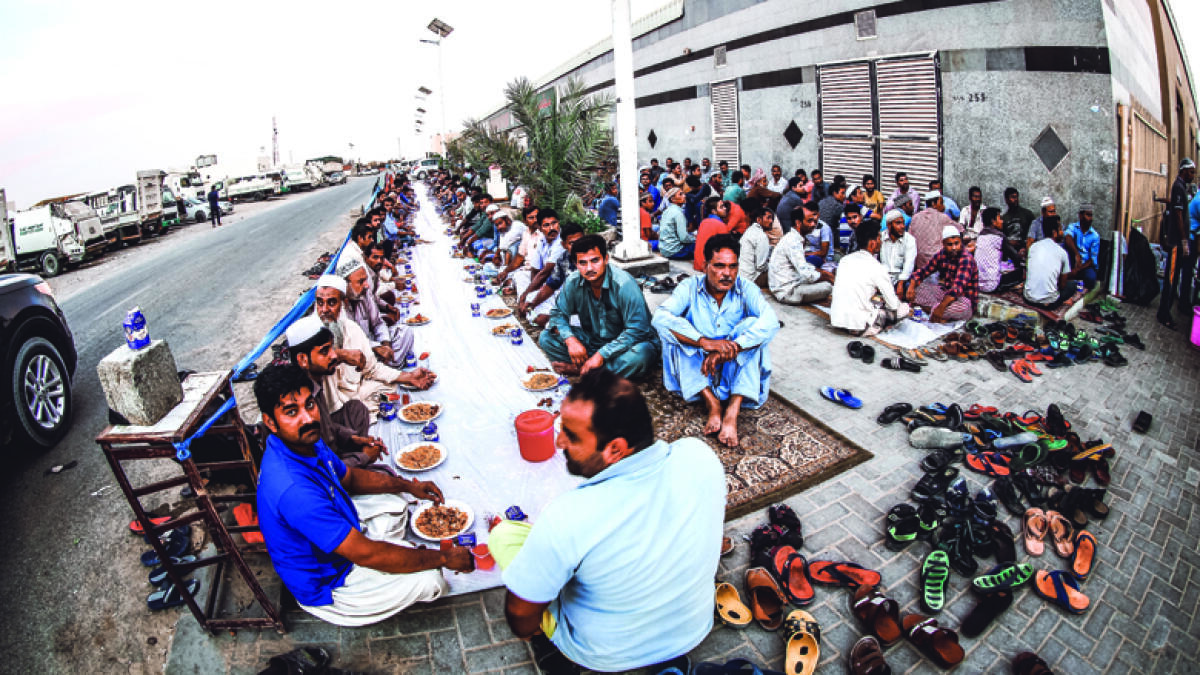 This team serves over 20,000 Iftar meals to labourers across UAE