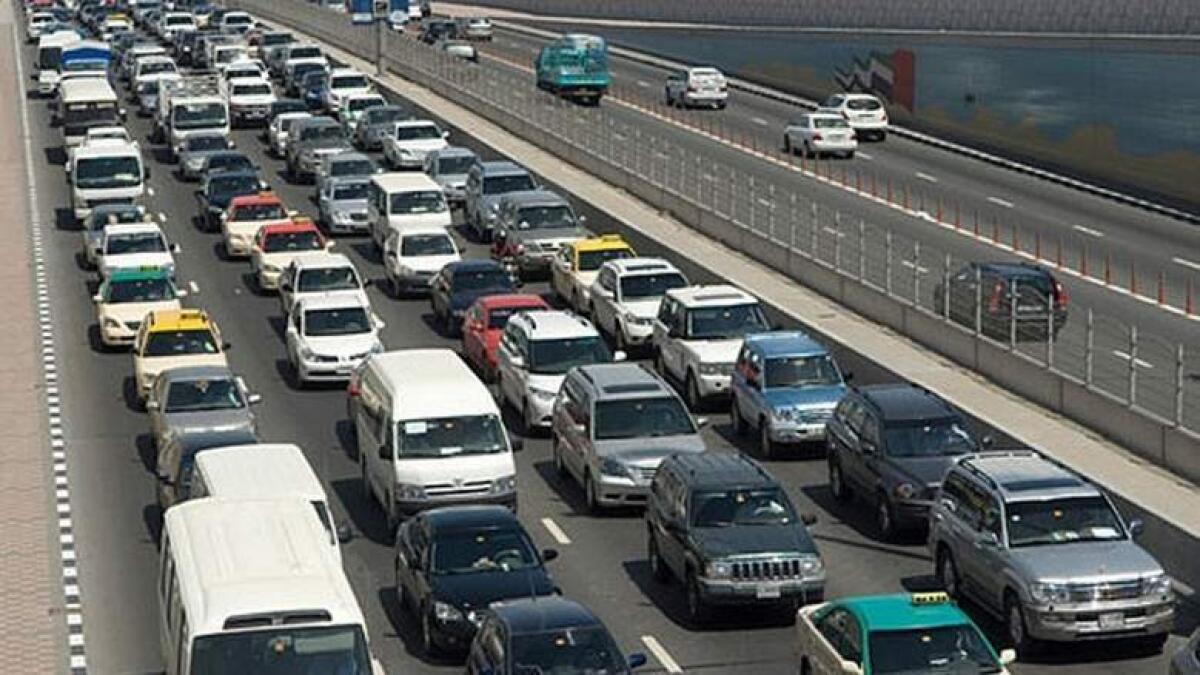 Avoid these Dubai, Abu Dhabi roads; major accidents reported