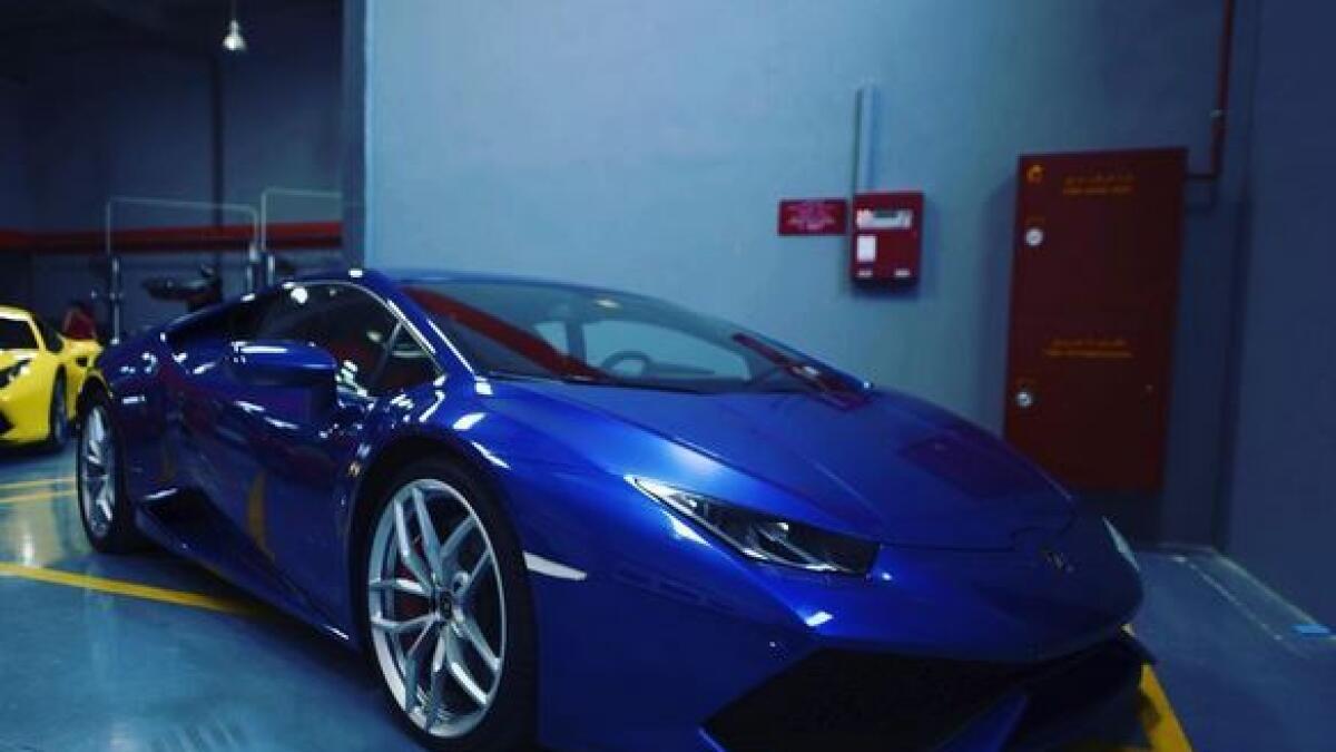 Video: Drive a Lamborghini free for a day in Dubai
