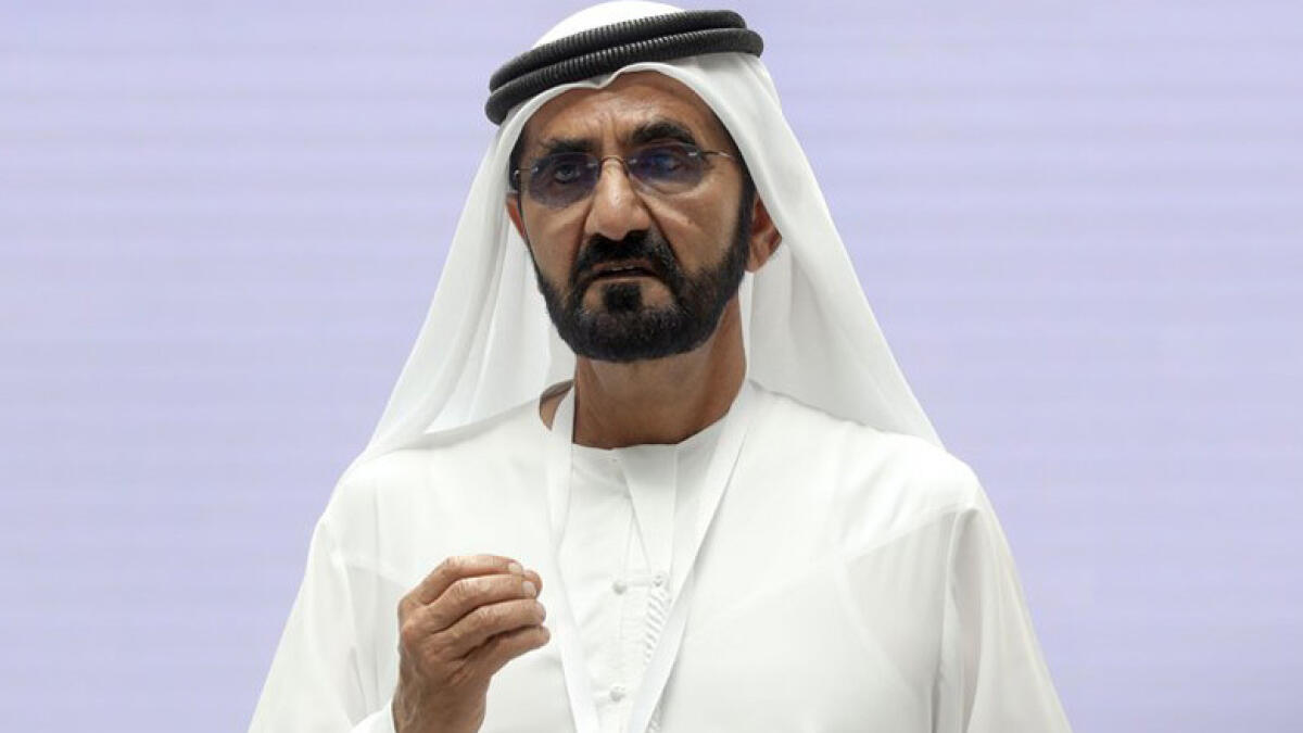 Sheikh Mohammed seeks status report on Arabic language
