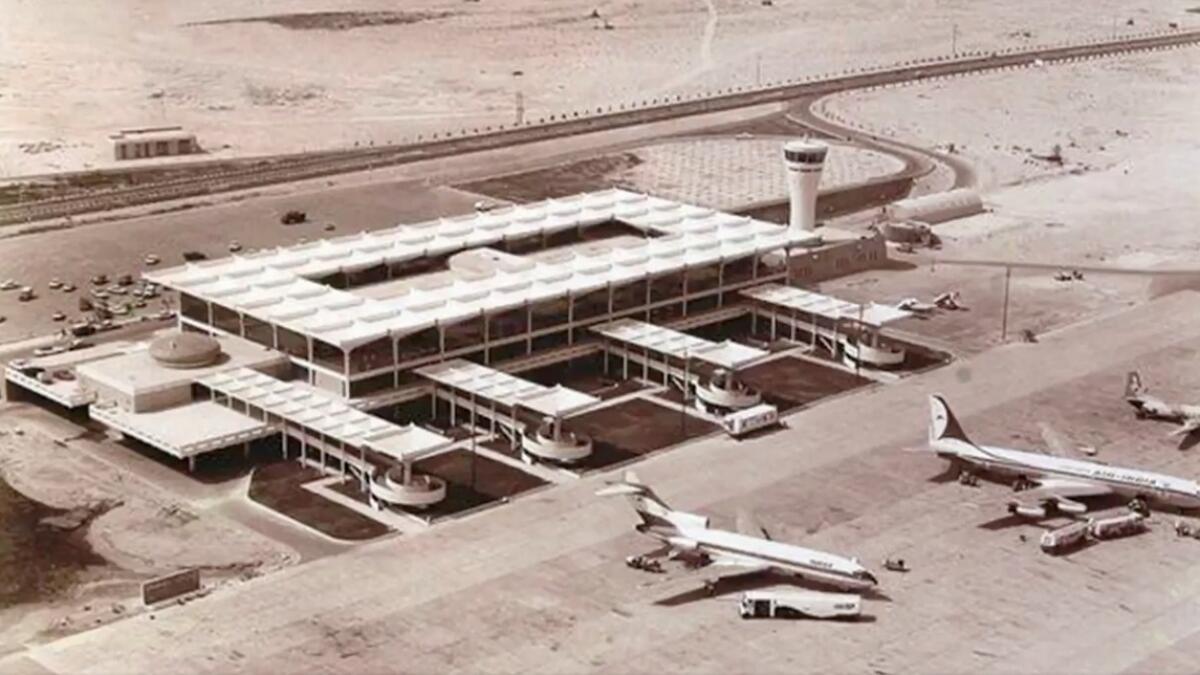 Video: What Dubai airport looked like in the beginning