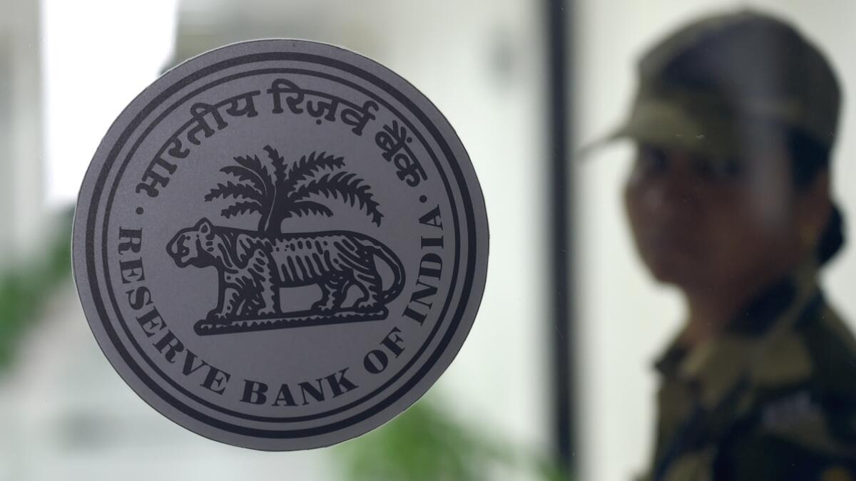RBI introduces facility to hedge anticipated exposures and simplifies procedures for authorised dealers to offer foreign exchange derivatives.