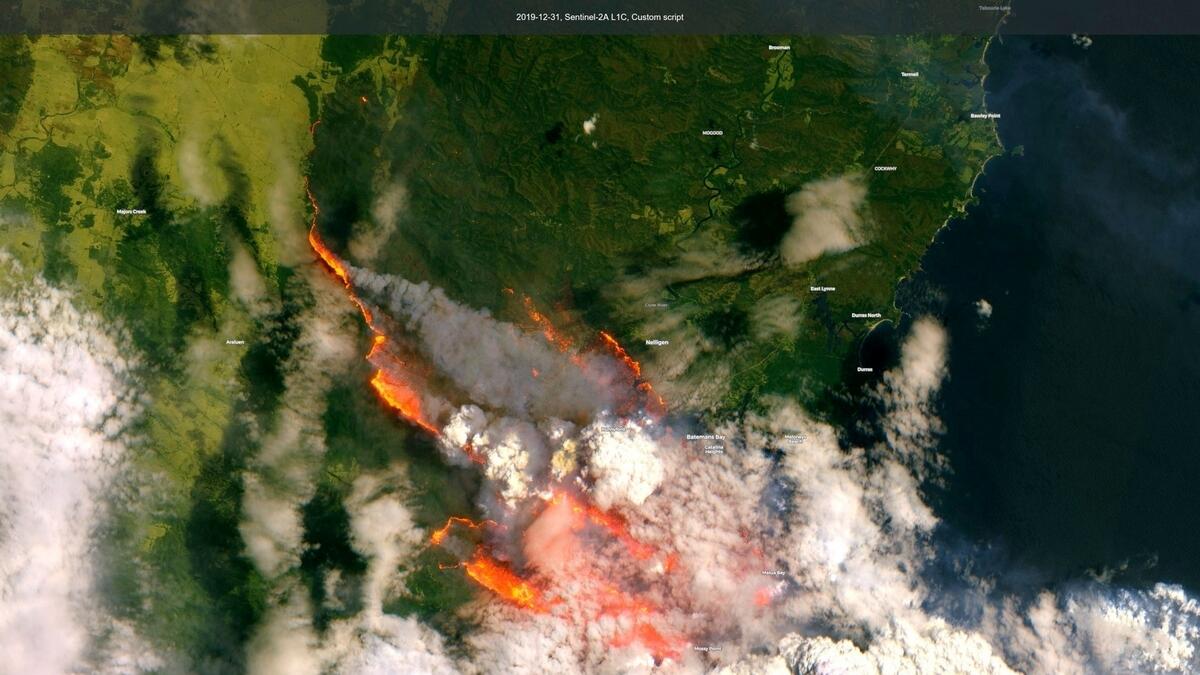 The Australia bush fire from space.