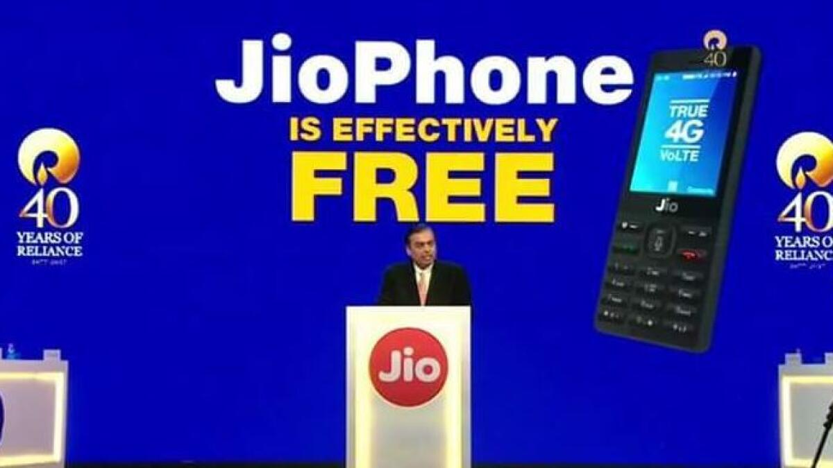 Get life-long free voice calls, 4G data with this phone