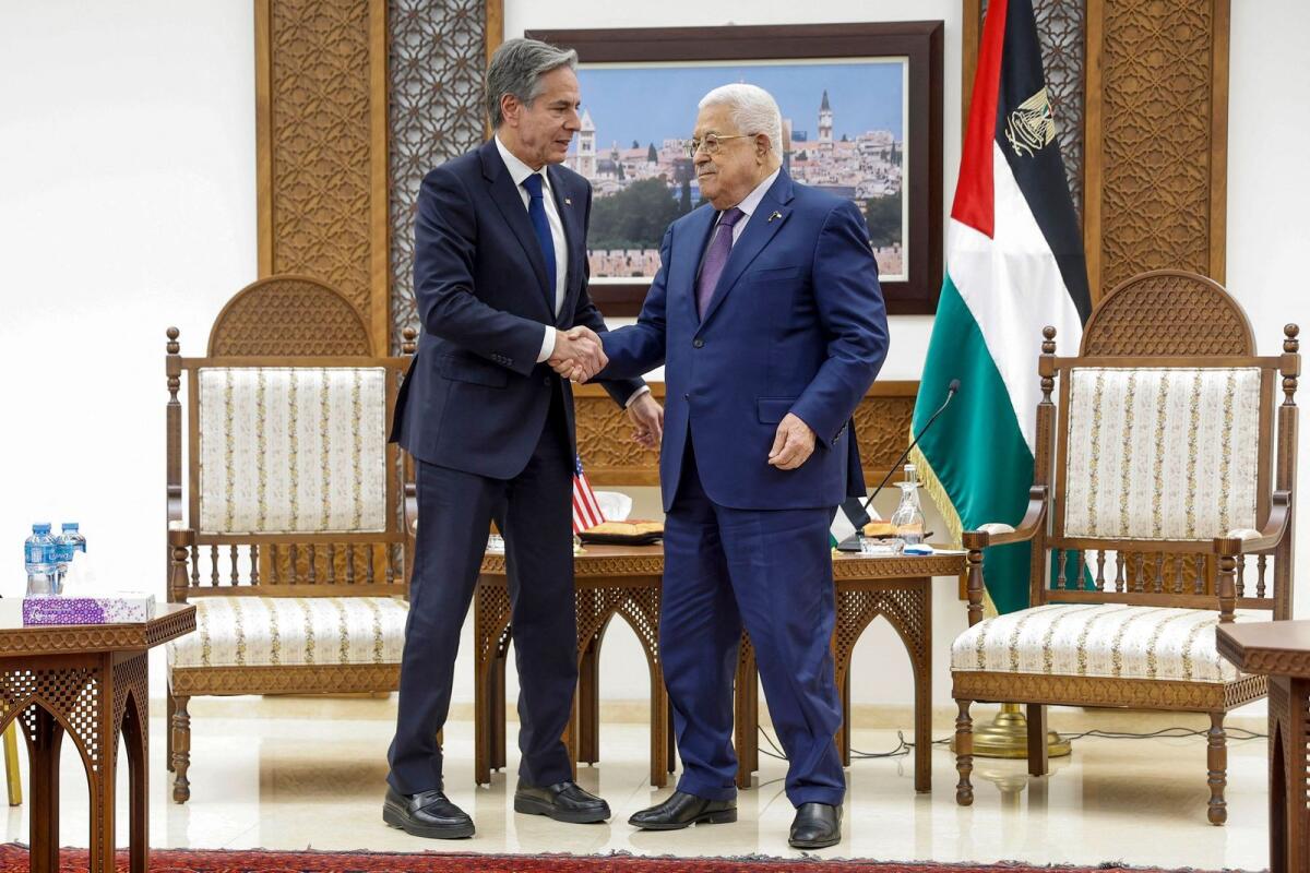US Secretary of State Antony Blinken (L) meets with Palestinian President Mahmoud Abbas in the West Bank city of Ramallah on November 5, 2023. Photo: AFP