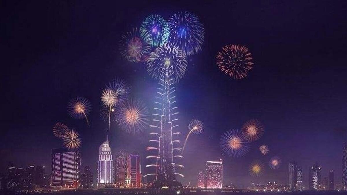 new year fireworks, fireworks dubai, dubai, abu dhabi, ras al khaimah, new year 2020, nye, firework timings uae, uae new year celebrations