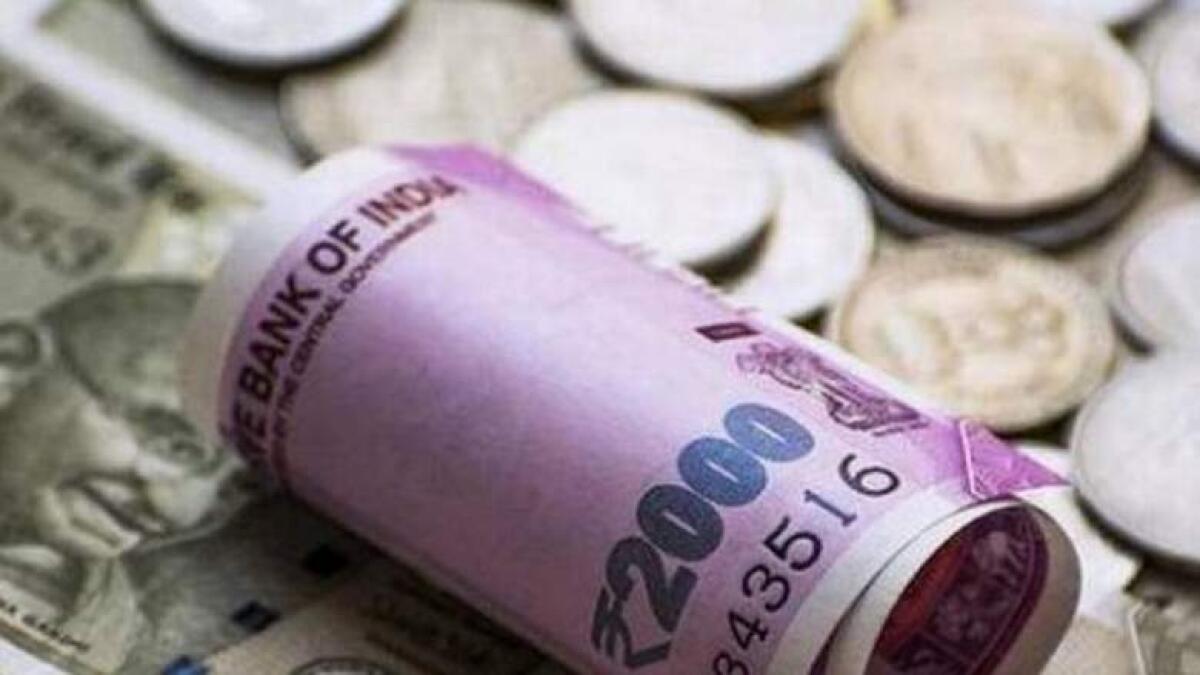 Indian rupee weakens, drops to 19.05 vs UAE dirham