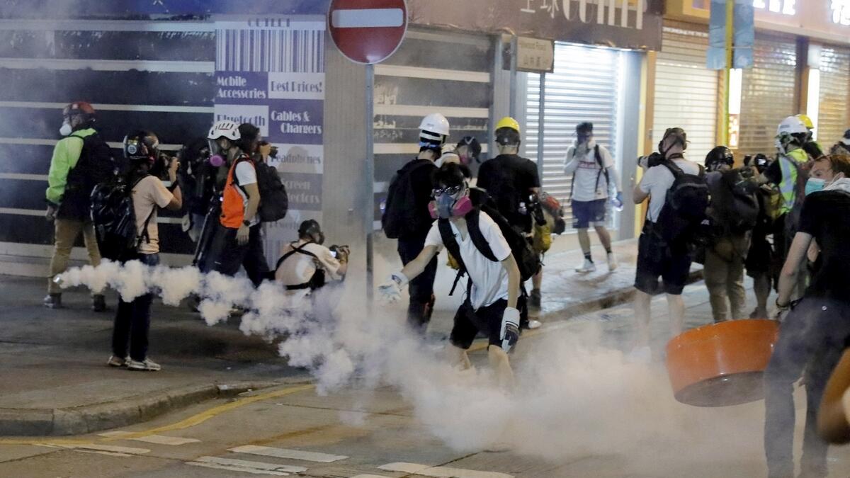 Hong Kong police, Protest, anti government protesters