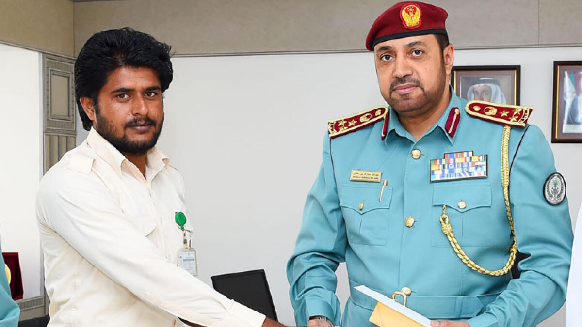 Brave Pakistani expat honoured by police in UAE