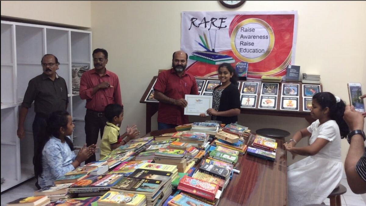 Student collects 432 books via FB drive