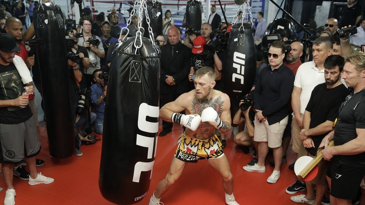 McGregor vows to knock out Mayweather