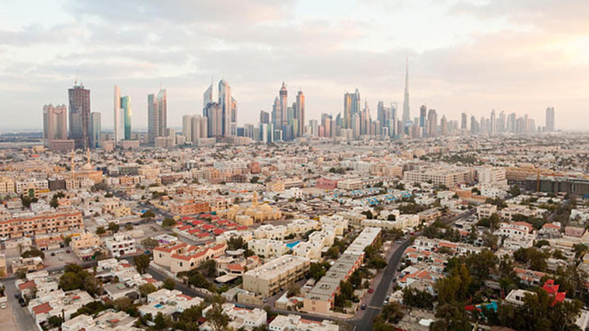 Woman untraceable after abandoning two children in Dubai