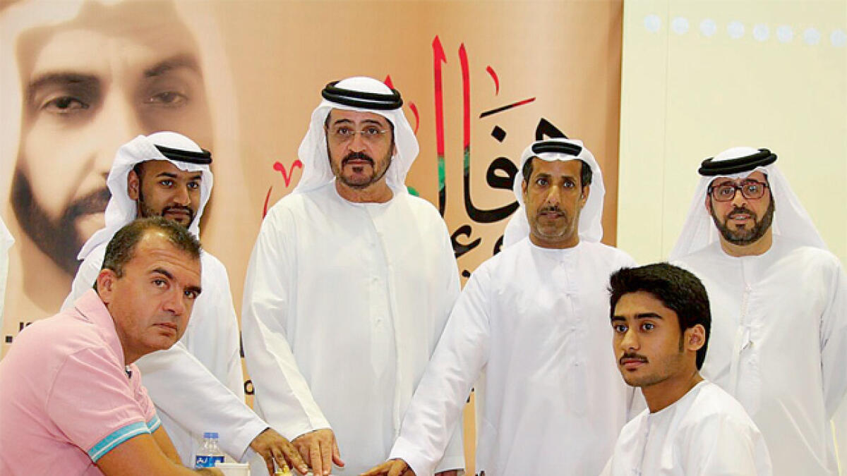 Grandmasters sail smoothly in Zayed event