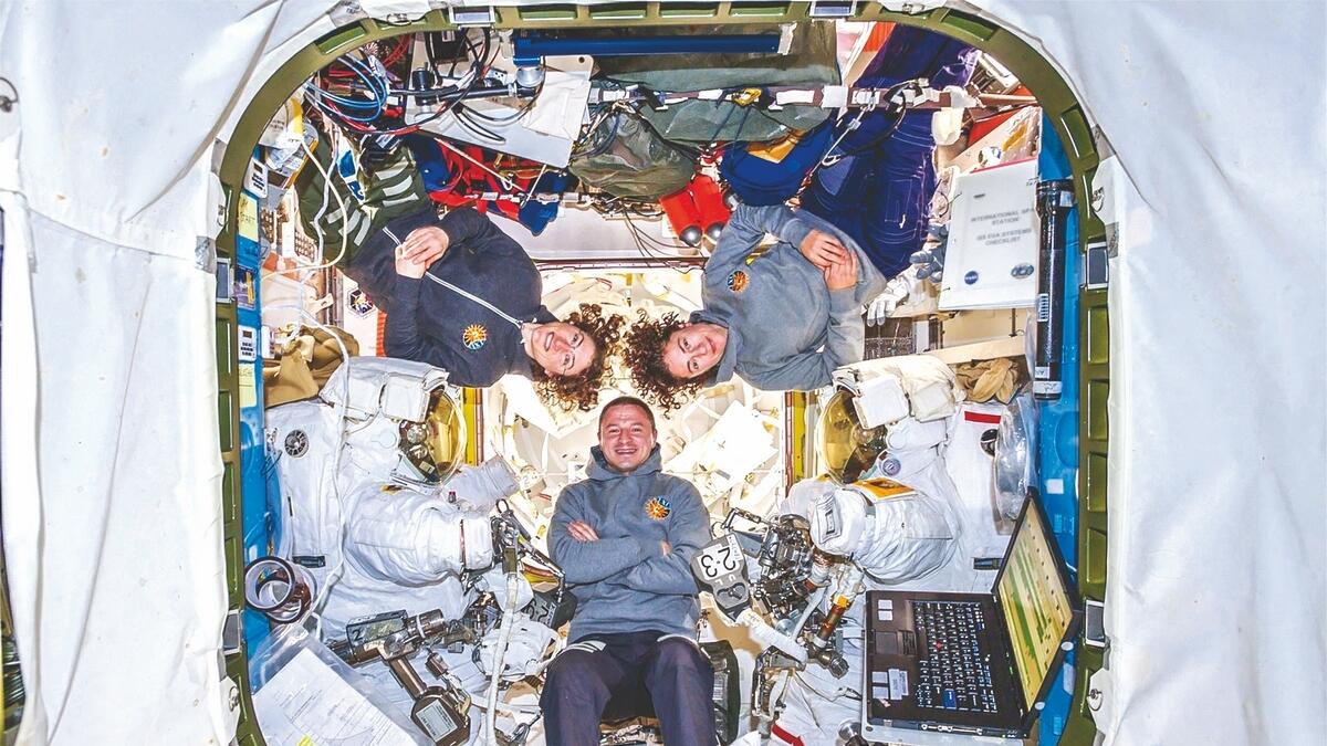 spacewalk, all female, nasa