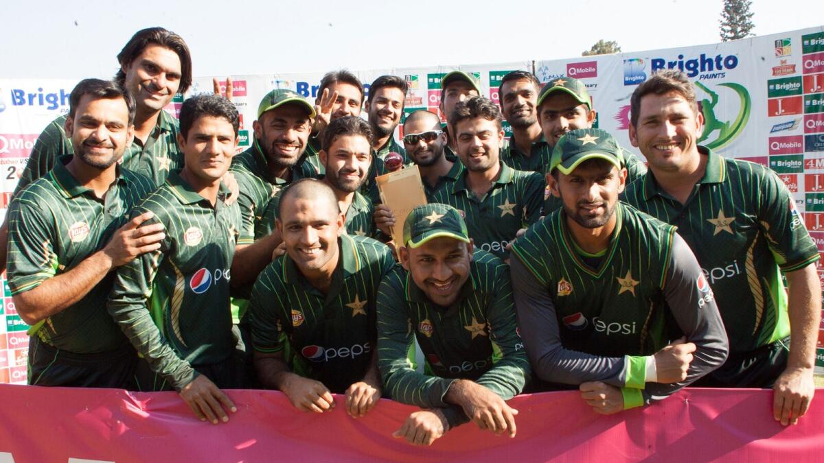 Asif shines as Pakistan beat Zimbabwe in ODI decider