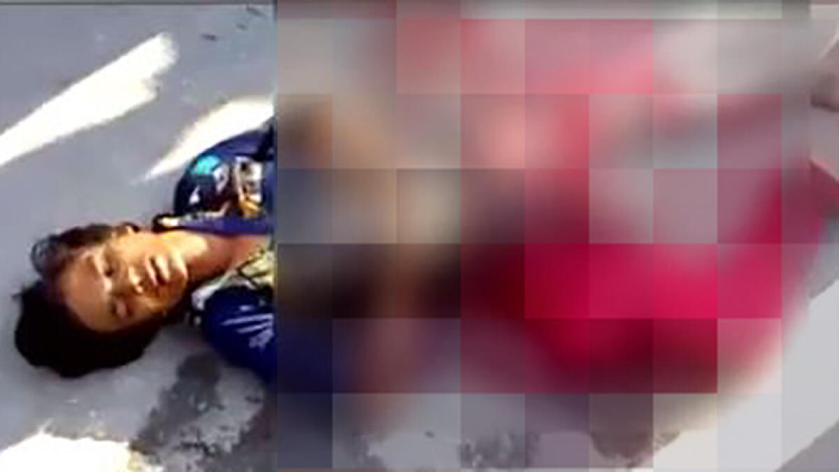 Passersby click photos for 25 minutes as teen bleeds to death