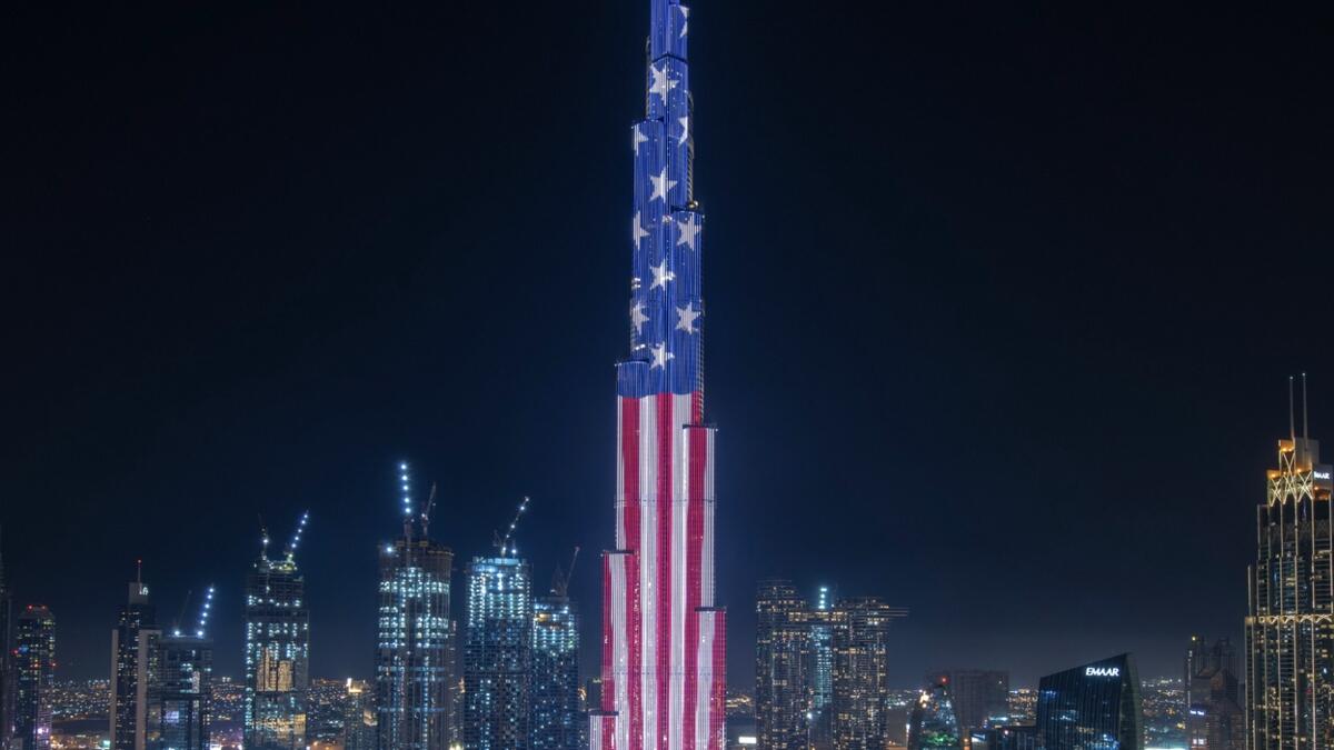 Burj Khalifa, lights up, celebrate, US Independence Day,