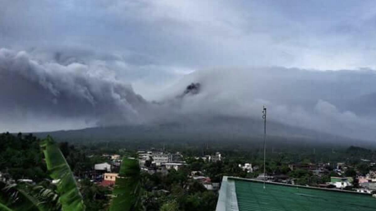 Philippines raises volcano alert, warns of hazardous eruptions 
