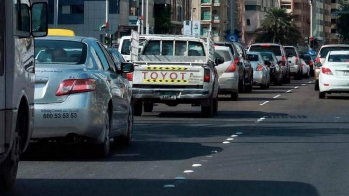 Dh1,000 fine, 6 black points for this traffic offence in Abu Dhabi