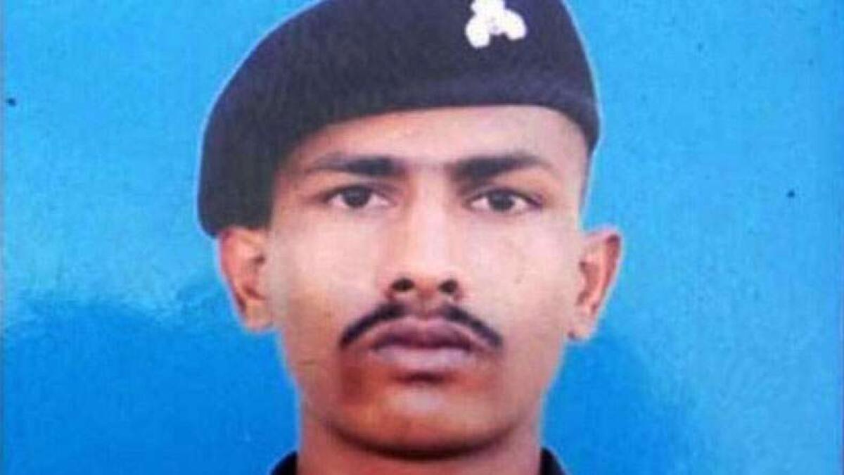 Pakistan releases Indian soldier, handed over to India