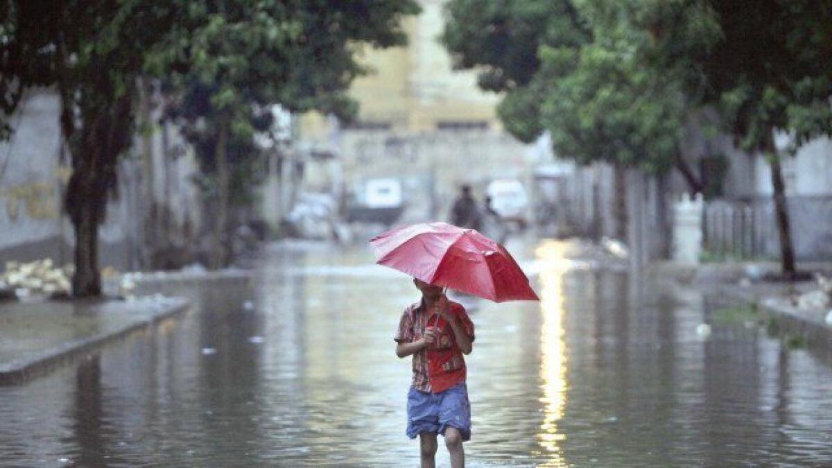 Heavy rains lash Pakistans Karachi