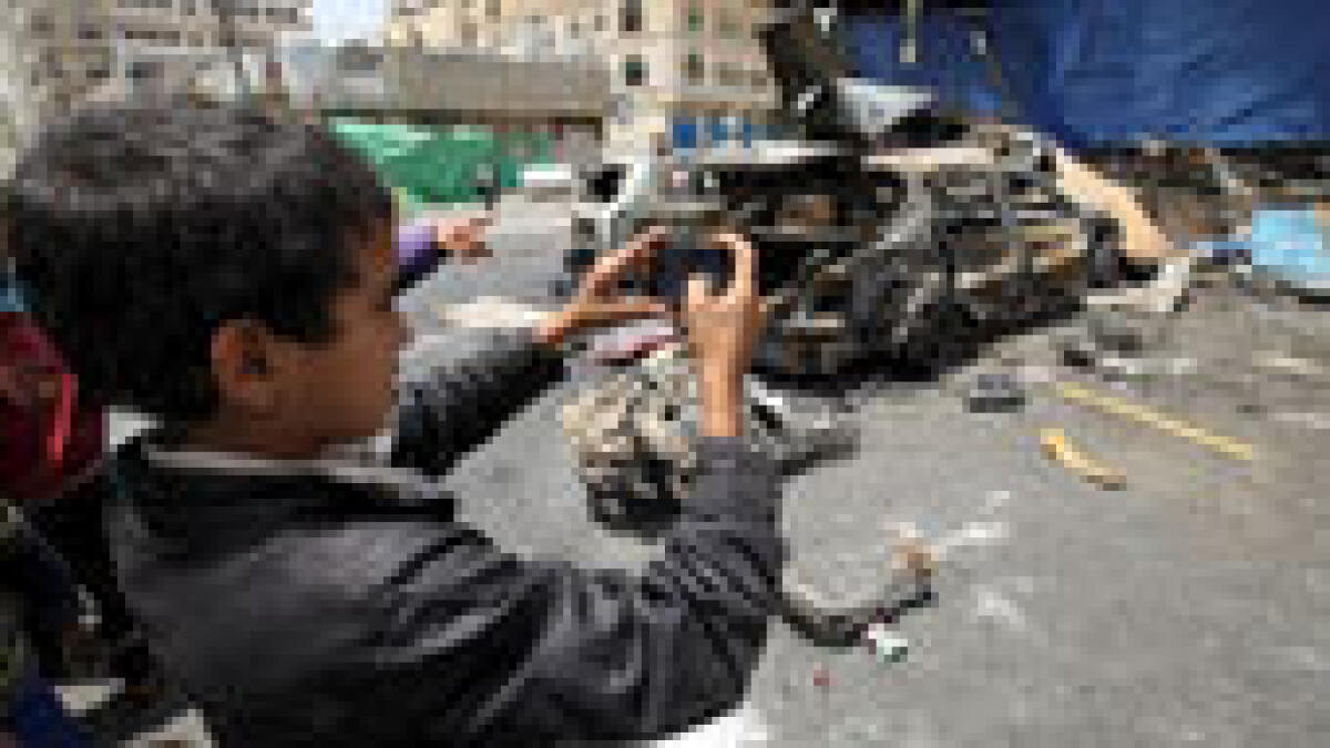 Bombings, war, disease as Yemen marks start of Ramadan