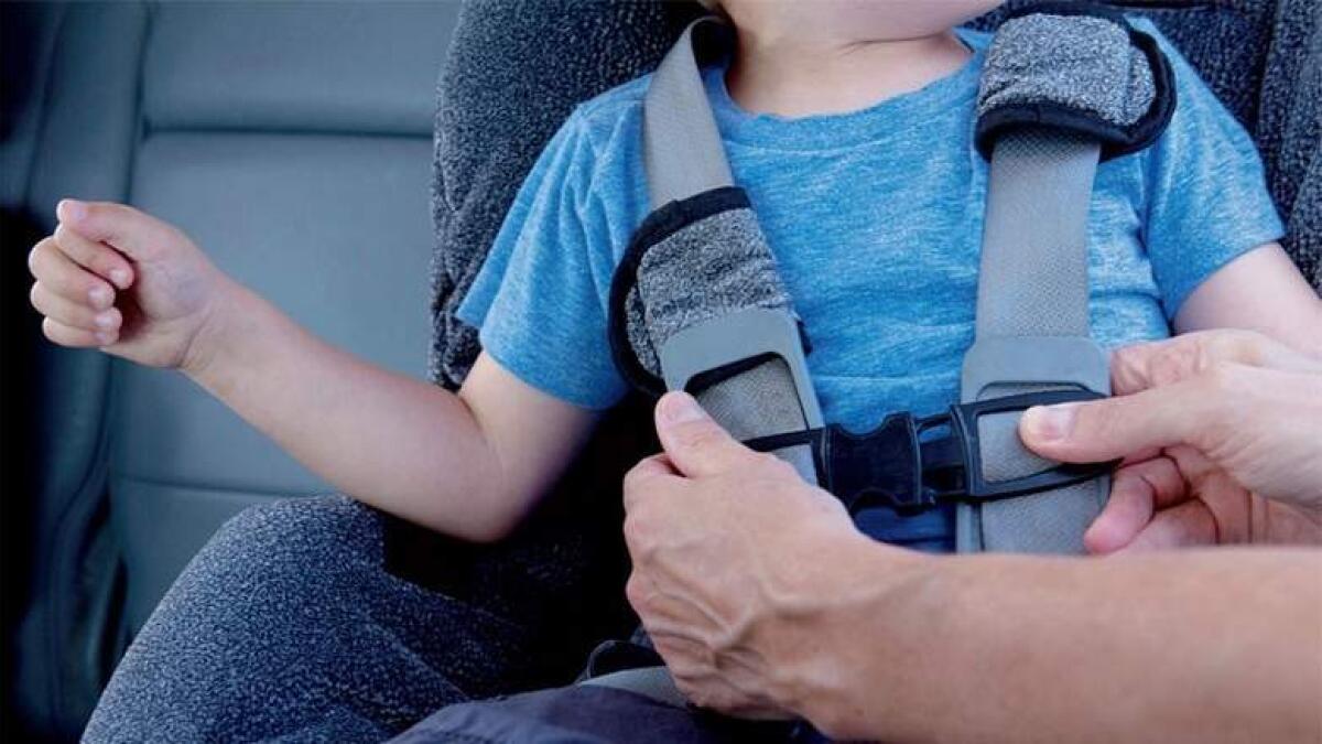 UAE taxis to have two child car seats