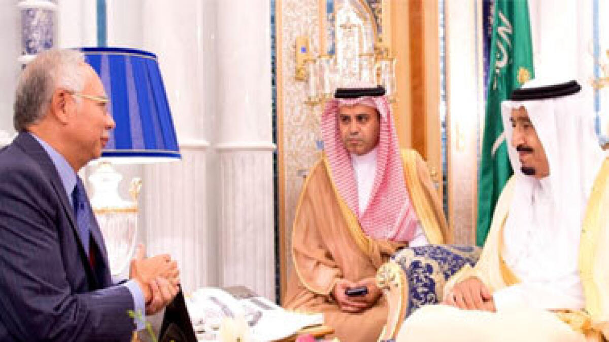 Saudi King, Malaysia PM discuss Rohingya Muslims crisis in meeting