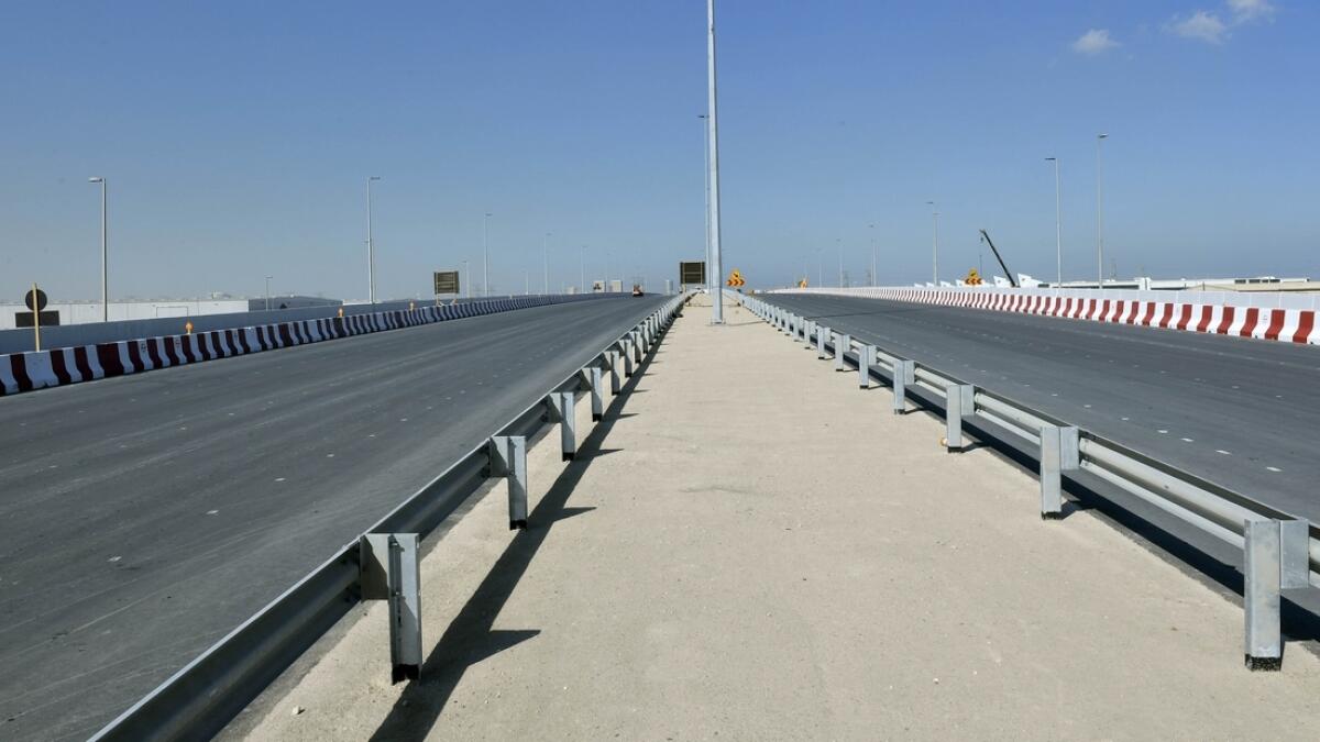 Video: New bridge to ease traffic flow in Dubai