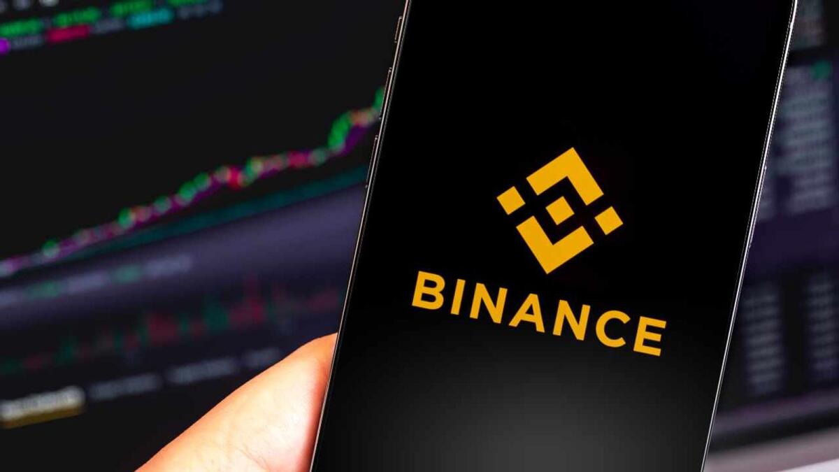 Binance, the world’s largest crypto exchange, also temporarily halted withdrawals of the major USDC stablecoin, citing a so-called “token swap”.
