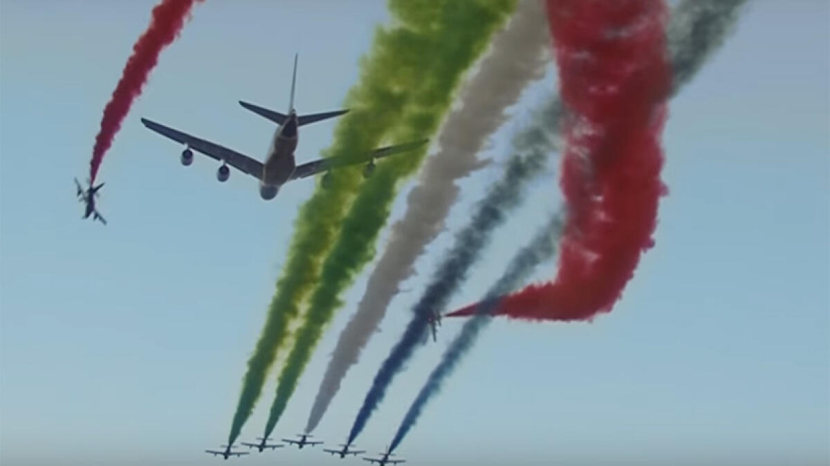 WATCH: Spectacular aerial show at Abu Dhabi Grand Prix