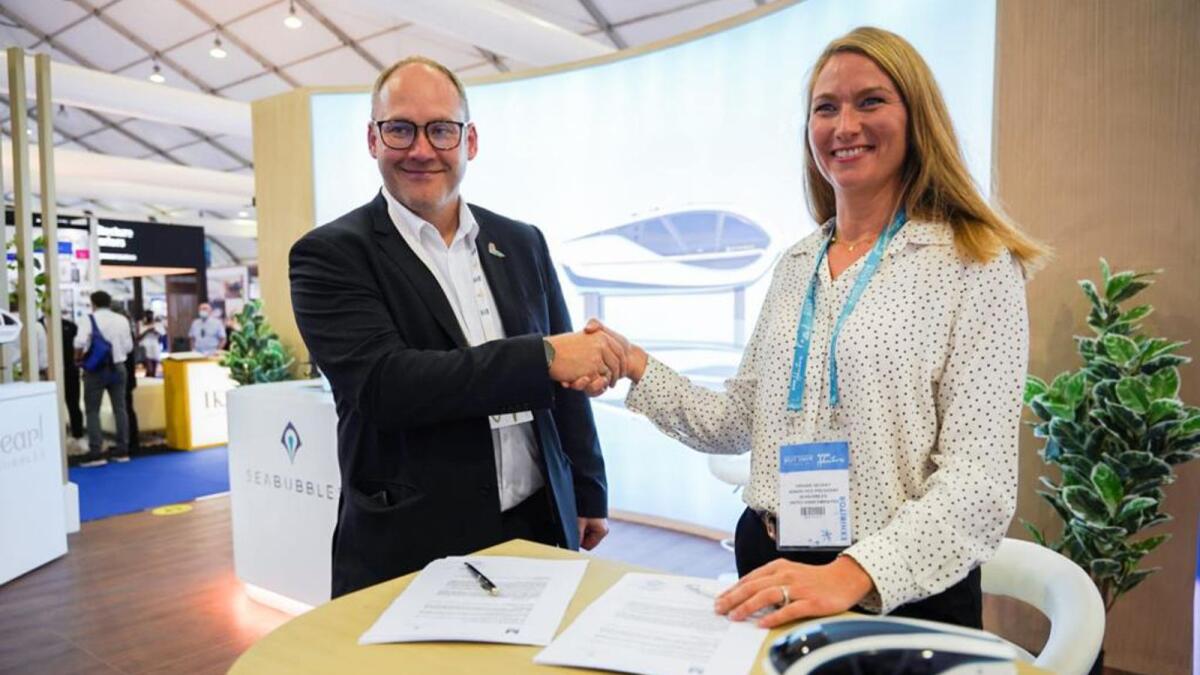 French tech champion SeaBubbles and UAE’s Al Masaood Power Division sign MoU for the introduction of the World’s first hydrogen hydrofoil on the Emirati grounds during Dubai International Boat Show.