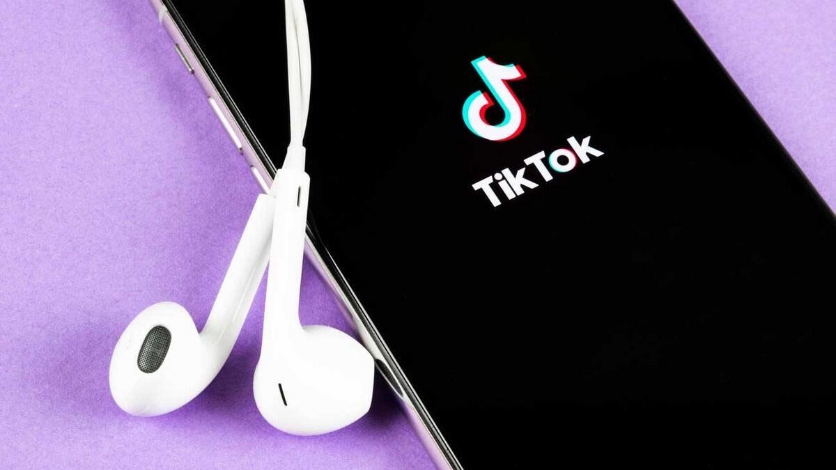TikTok, removing, harmful content, app, pass-out challenge, safety measures