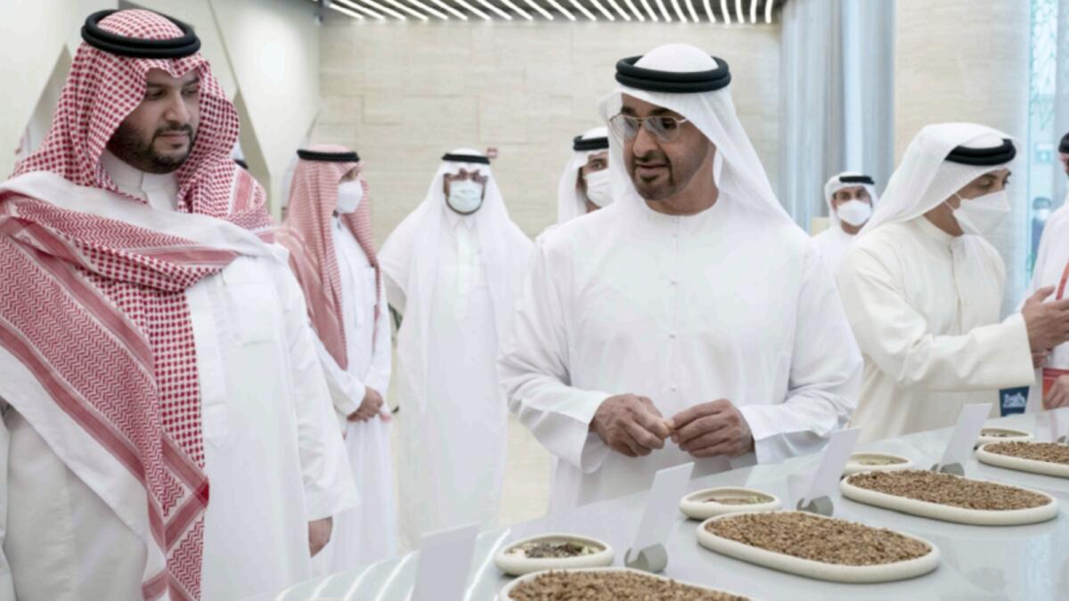 Sheikh Mohamed bin Zayed Al Nahyan visits the Kingdom of Saudi Arabia pavilion at Expo 2020 Dubai.— Wam