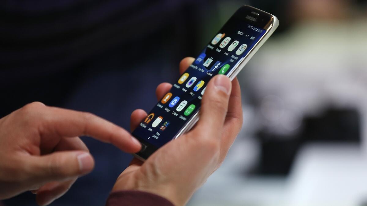 UAE, Saudi Arabia drive mobile phone demand in GCC 